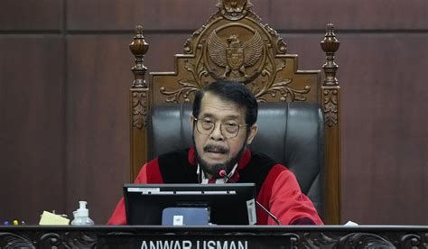 Indonesia’s top court rules against lowering presidential candidates’ age limit, but adds exception